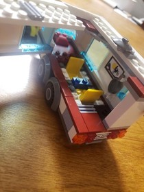 LEGO CITY 4435 Car and Caravan Set &bull; NO MANUAL NO BOX 100% Complete