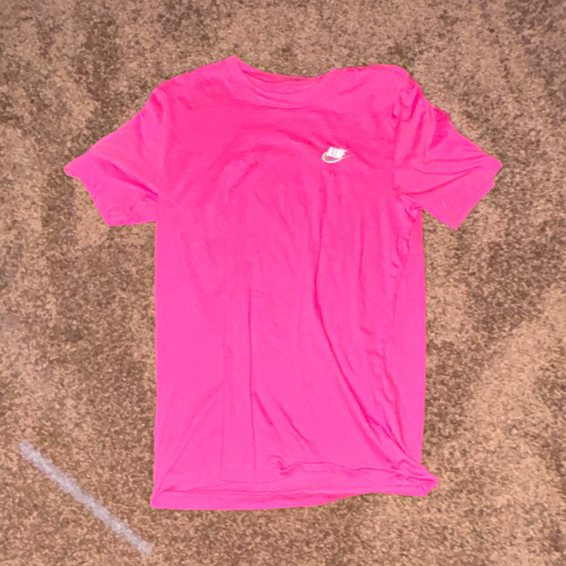 Nike Men's S Pink Regular Fit Crew Neck Short Sleeve Logo T-Shirt