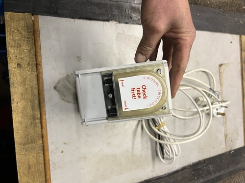 Aspen Pumps AC Klimaanlage FP2080 Kondensatpumpen mit Kabeln