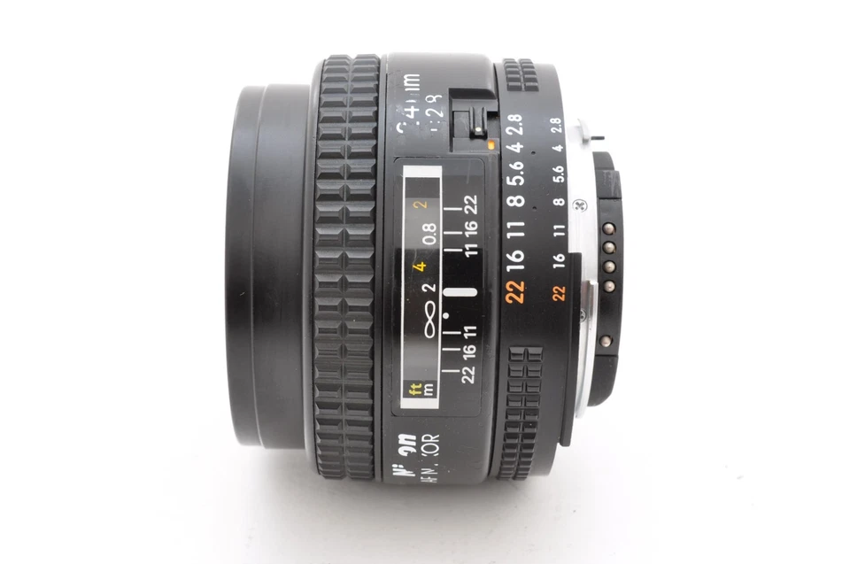 Lente gran angular Nikon AF NIKKOR 24 mm F/2,8 montaje F de Japón [Exc+5] 88089 Foto 4 de 4