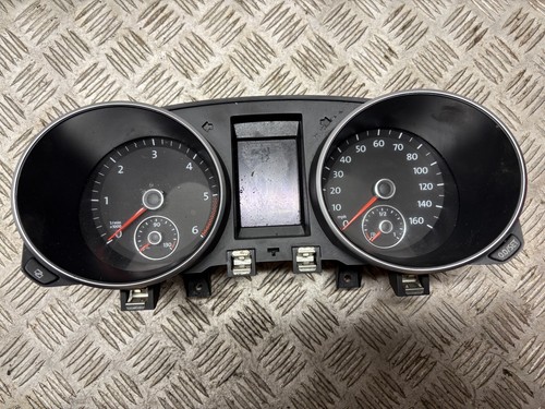 VW GOLF MK6 1.6 DIESEL 2009-2012 TACHO KOMBIINSTRUMENT 5K0920960N