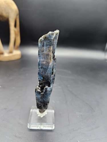 Ocean Kyanite from Hearts Range, NT, Australia - Picture 9 of 9
