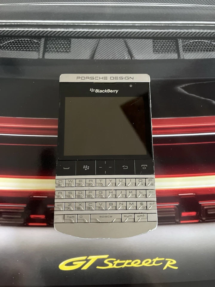 Smartphone Blackberry P'9981 Porsche Design 64GB Plateado Desbloqueado RARO COLECCIONISTA Foto 2 de 4