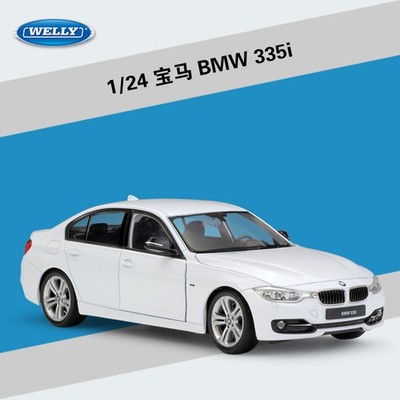 BMW 335I モデルカー ミニカー BMW 3 SERIES 335i MODEL CAR SILVER SALOON 1:38 SCALE THREE