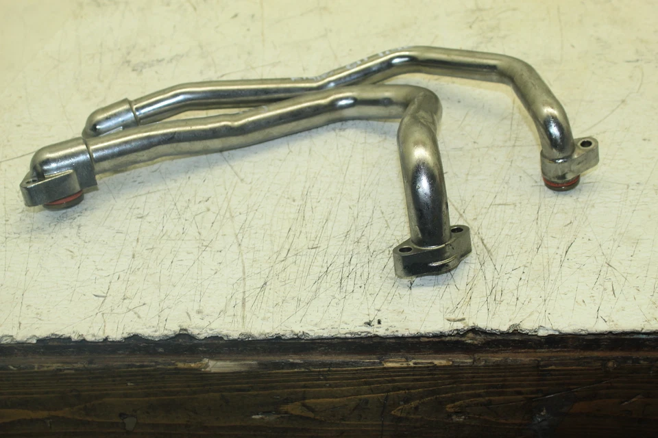 Yamaha Raider 1900 2009 OEM motor aceite líneas metálicas lado derecho A39D Foto 4 de 4