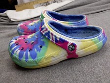 crocs baya lined Womens 9 Mens 7 Multi color Tie Dye Clogs Comfort Shoe