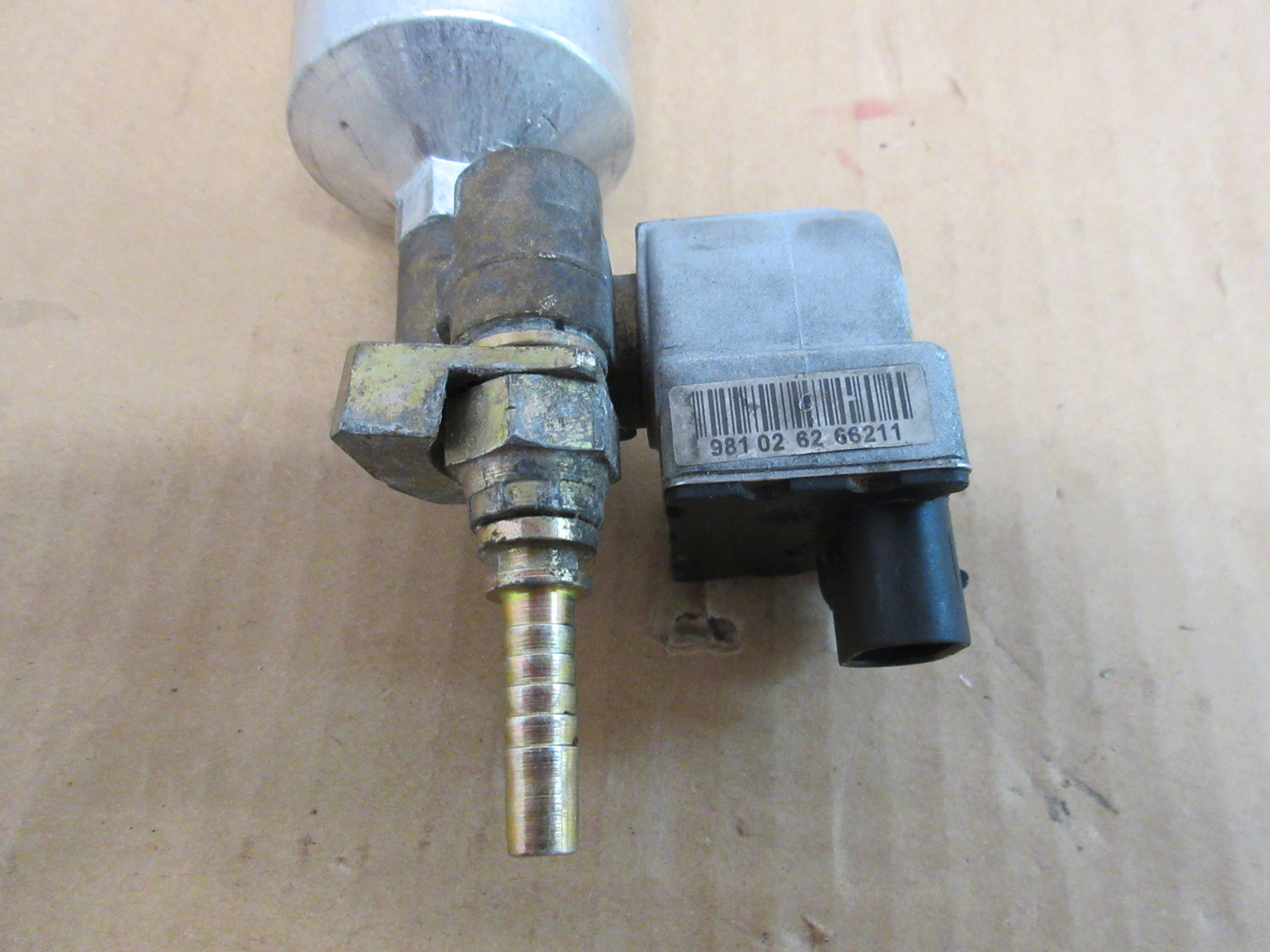 04 Lamborghini Murcielago #1025 (1) Fuel Gas Filter Solenoid Valve