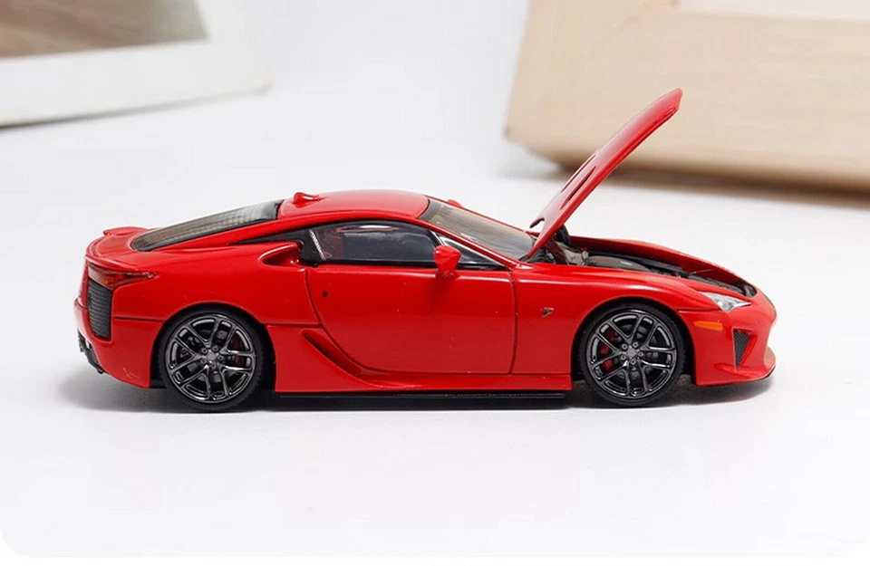FH 1/64 比例雷克萨斯 LFA 红色压铸汽车模型玩具收藏礼品全新带盒 — 第 3/4 张图片