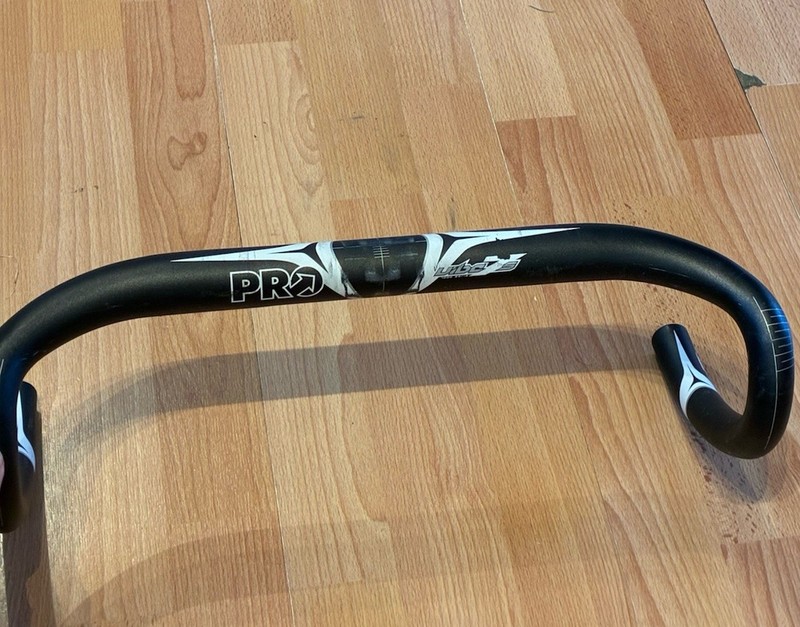 Pro Vibe 7S Handlebars, 40 cm Wide, Classic Bend