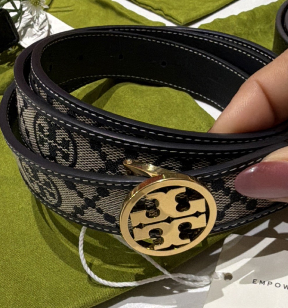 Tory Burch Wide Fashion Belt Logo Pattern Gold-Plated Buckle  display picture 3