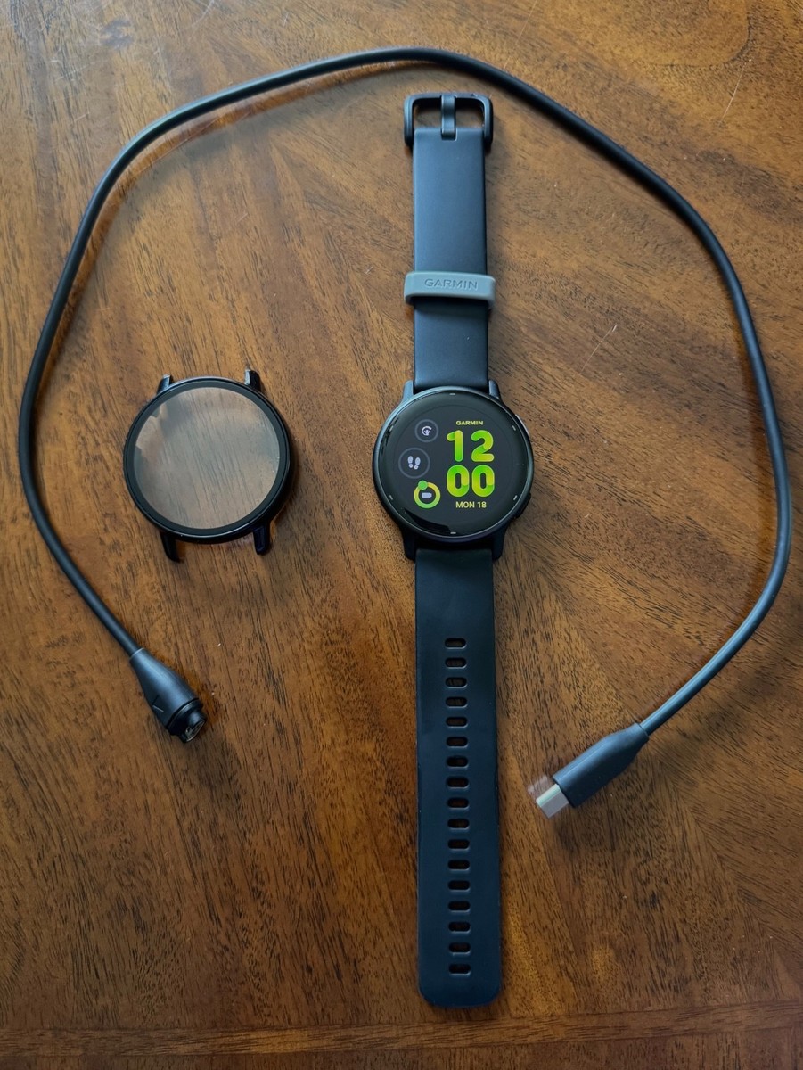GARMIN - 未使用品 Garmin vivoactive 5 010-02862-40 Garmin vivoactive 5 Navy with Metallic Hardware Fitness