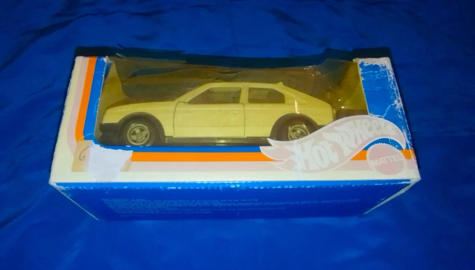 OPEL KADETT HOT WHEELS BEVI BILLY SPECIAL RARE BOX 1:25 MATTEL ITALY - Immagine 3 di 4