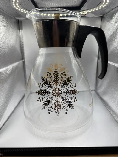 VINTAGE PYREX RARE ATOMIC GOLDEN POINSETTIA COFFEE POT CARAFE W/ LID 10 CUP!