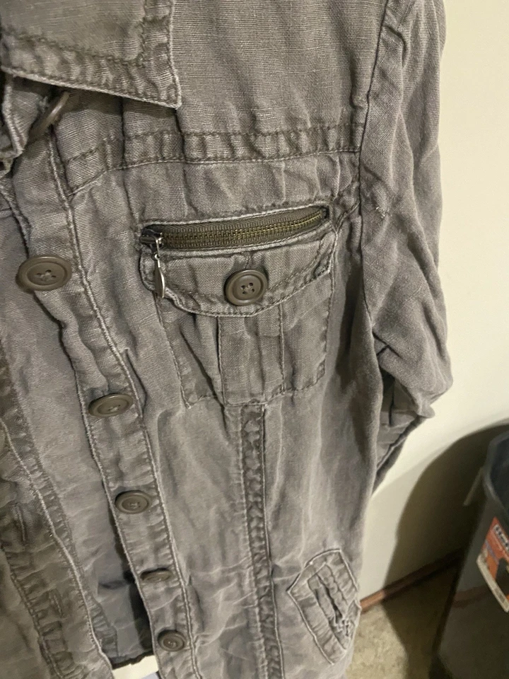 Cabi Sahara Linen Grey Utility Jacket Womens Size XS Buttons Pocket - Image 3 of 4