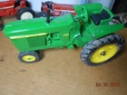 VTG JOHN DEERE 3010 ERTL 1/16 DIECAST TRACTOR — photo 1