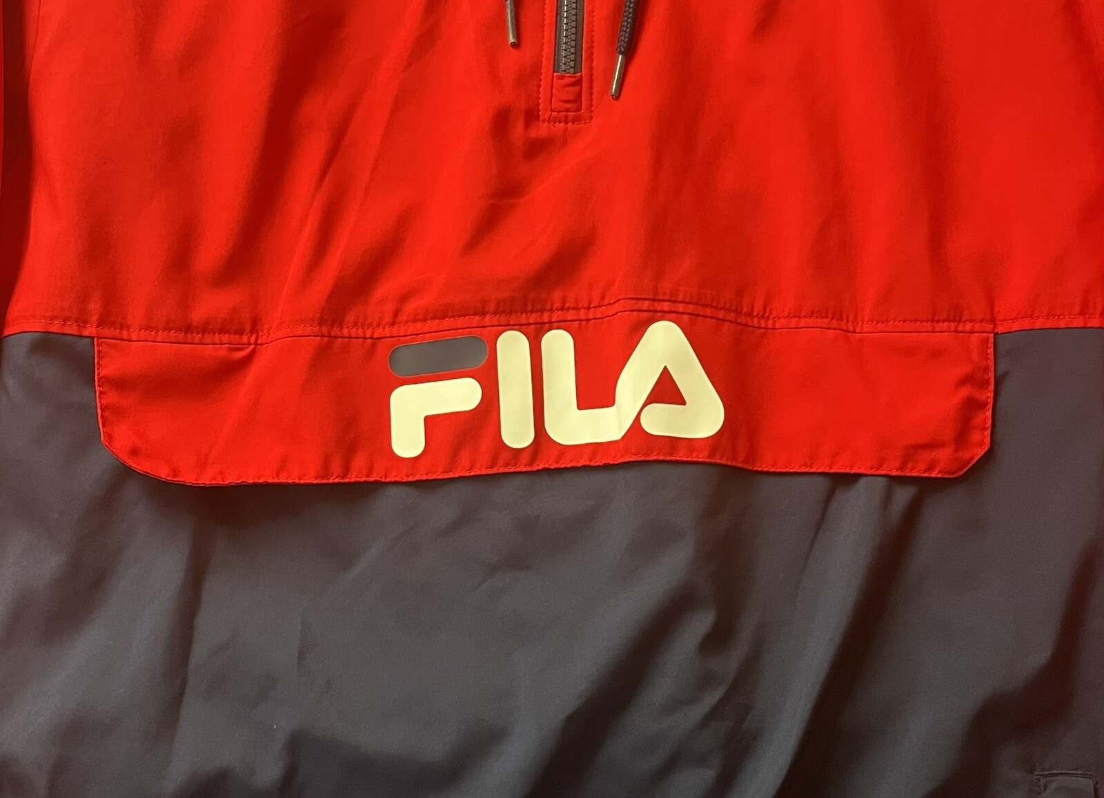 Fila Frangivento Con Cappuccio Quarto Cerniera Rosso & Navy Uomo Medio 