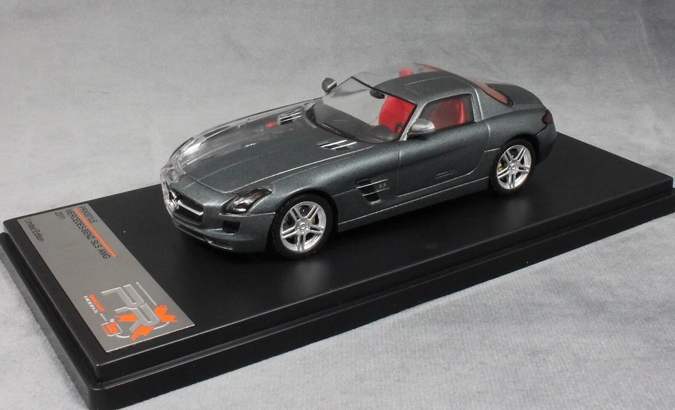 MERCEDES BENZ SLS AMG 2011 GRIS Y TRANSPARENTE PREMIUM X PRX001LE 1/43 RESINA - Imagen 3 de 3