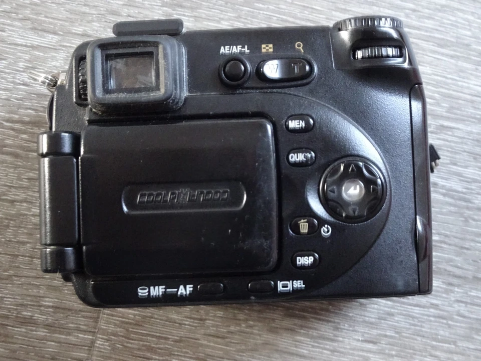 Vintage NIIKON Coolpix 8400 8MP Digital Camera (25521). Cheapest on EBAY. - Image 4 of 4