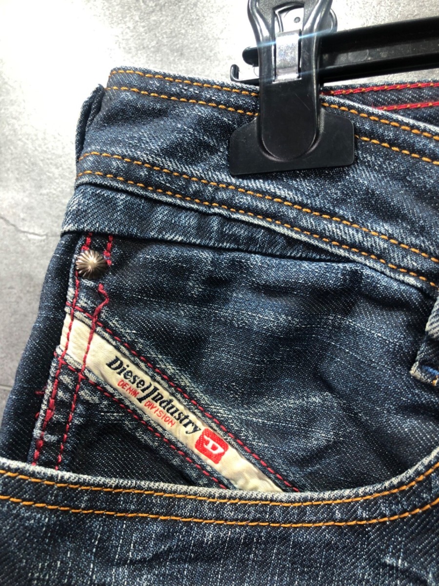 DIESEL Slammer Embroidered Zipper Pocket Dragon Denim Jeans Size
