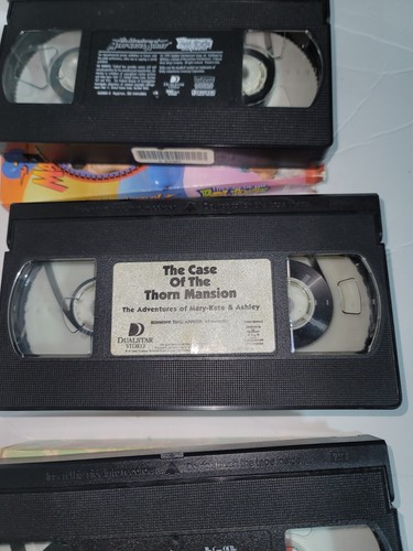 Mary-Kate and Ashley 4 VHS Lot - Mystery Fun House, Space Camp, Thorn Mansion - Picture 14 of 15