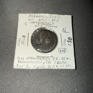 Magnentius AE Centenionalis VICTORIAE DD NN AVG ET CAES VOT V MVLT X