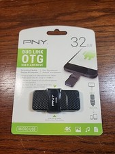 PNY Duo Link OTG 32GB USB Flash Drive Micro USB To Standard USB 3.1 Connection.