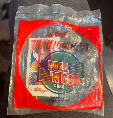 1999 Kellogg's NASCAR Pull n' Go Race Car #5, Terry Labonte Nascar racers 1:64