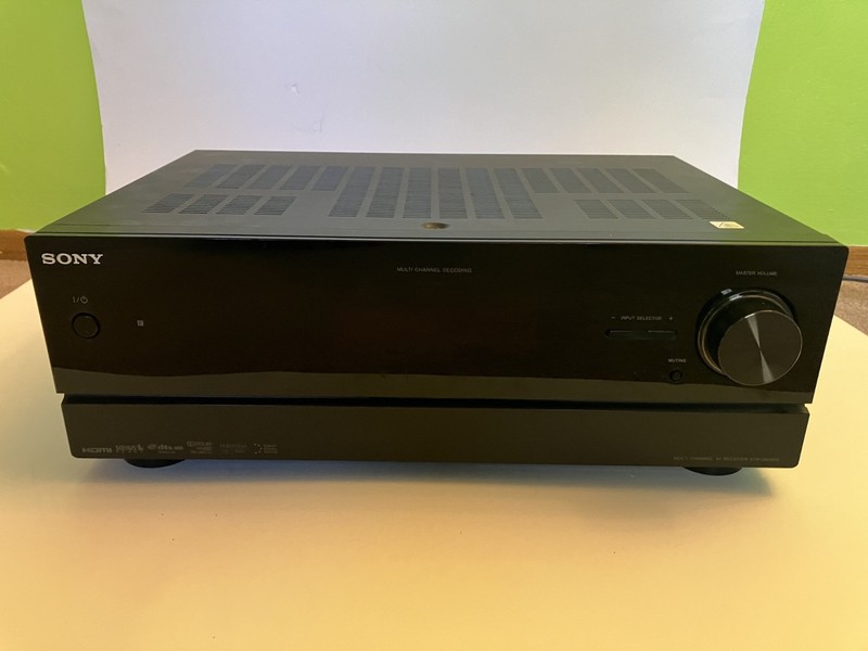 Sony STR DN1010 7.1 Channel 110 Watt Receiver (DISPLAY BROKEN)