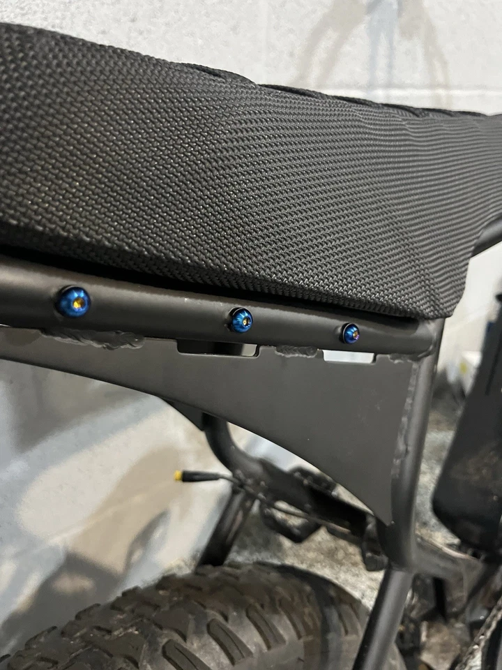 Bicicleta eléctrica Macfox X1S Commuter 48V 10.4Ah 750W potencia máxima bicicletas eléctricas negras Foto 4 de 4