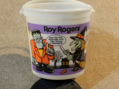 RARE 1993 1994 Roy Rogers Halloween Bucket Pail Glow In The Dark Witch