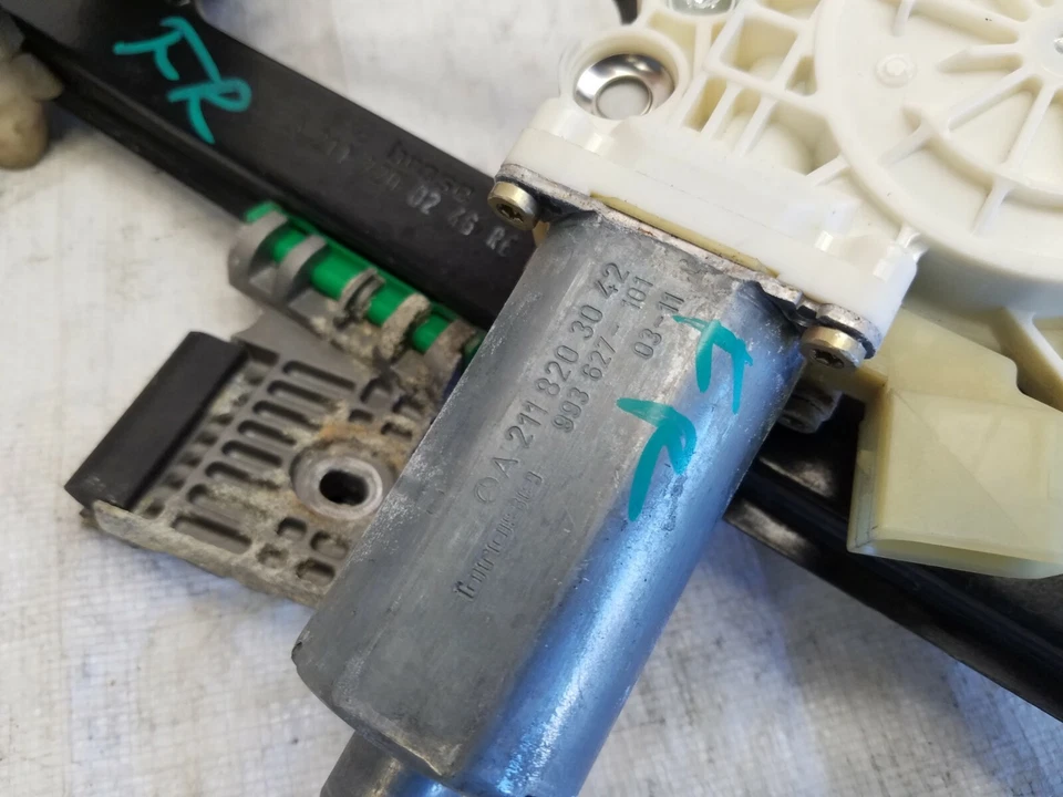 Regulador ventana pasajero delantero derecho mercedes w211 e500 e55 amg 2003-2006 Foto 4 de 4