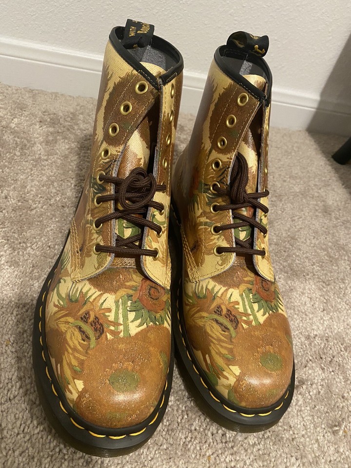 NWOT DOC Dr MARTENS 1460 NATIONAL GALLERY ART VAN GOGH SUNFLOWERS US