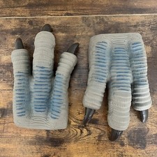 Mattel Jurassic World Park Velociraptor Blue One-Size Dinosaur Claws Gloves 2017