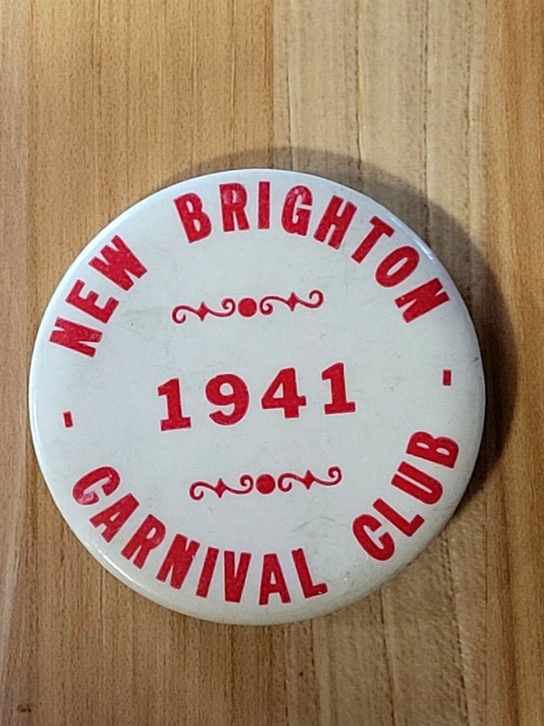 1941 NEW BRIGHTON MINNESOTA Carnival Club Pinback Button RARE!