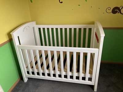 humphreys corner cot