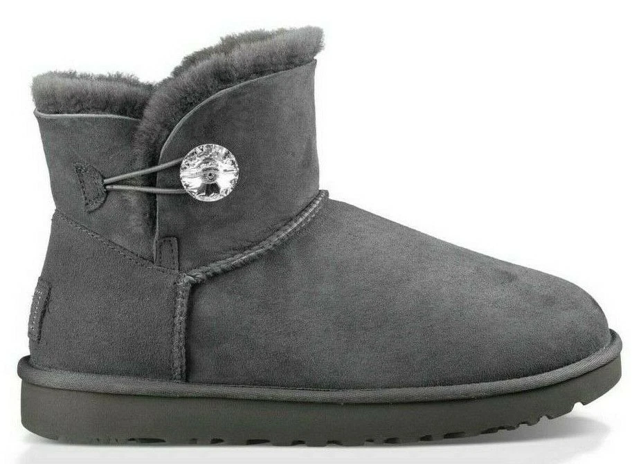 Ugg con bottone clearance swarovski