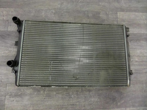 VW Passat 3C Kühler Wasserkühler AUDI A3 8P VW Touran Golf 5 1K0121253AA 1.9