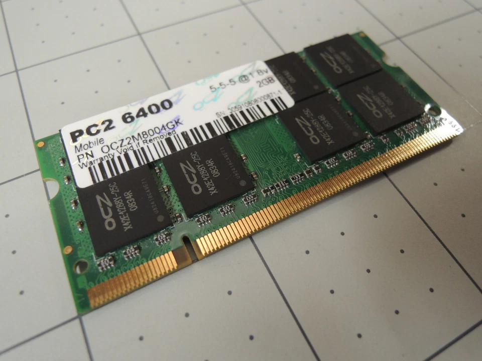 OCZ OCZ2M8004GK PC2-6400 DDR2 800MHz SODIMM 2GB LAPTOP RAM - Image 3 of 4