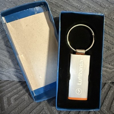New In Box Lufthansa Airline Key Ring Keychain Collectible 3.5  Inch