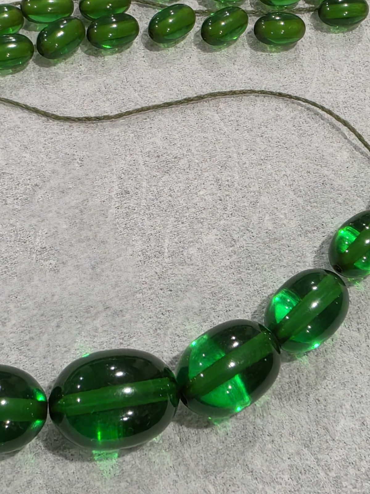 Emerald Green Clear Translucent Tested Bakelite P… - image 6