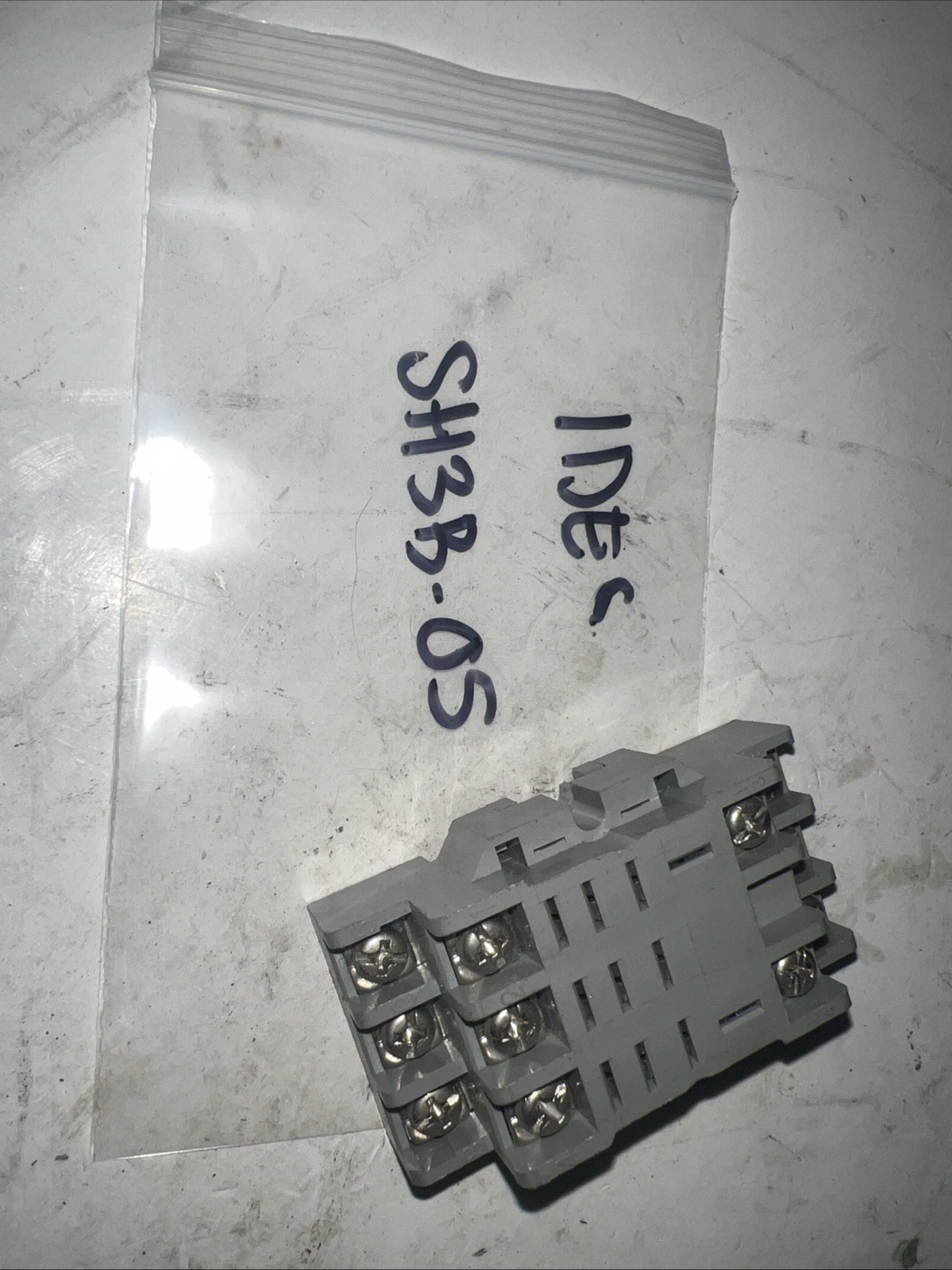 IDEC SH3B-05 Relay Socket