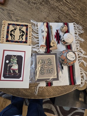 Native American Lot Acoma 2 Pots 1 Seed Pot,3 Placemats 1 Figure,1 Sand Painting