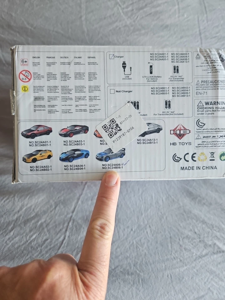 2.4G 4WD RC Drift Car Toy Remote Control AE86 GTR Model Rc Car Racing Car Toy - Image 2 of 4