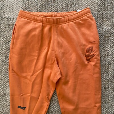 nike hot pants