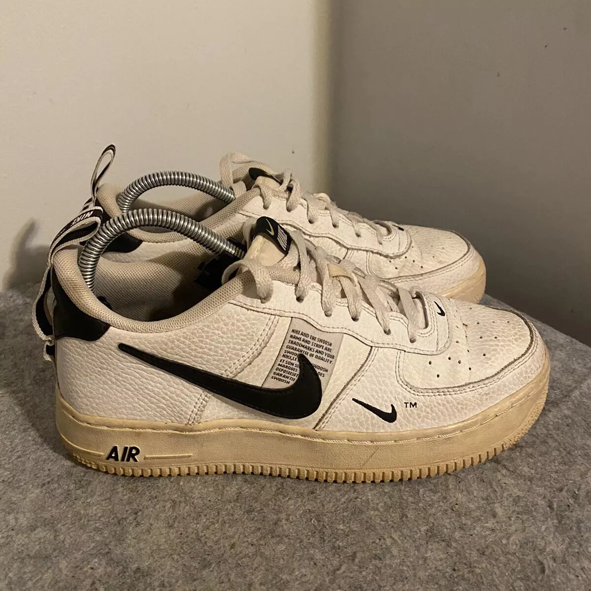 Nike Air Force 1 '07 LV8 Utility (White)