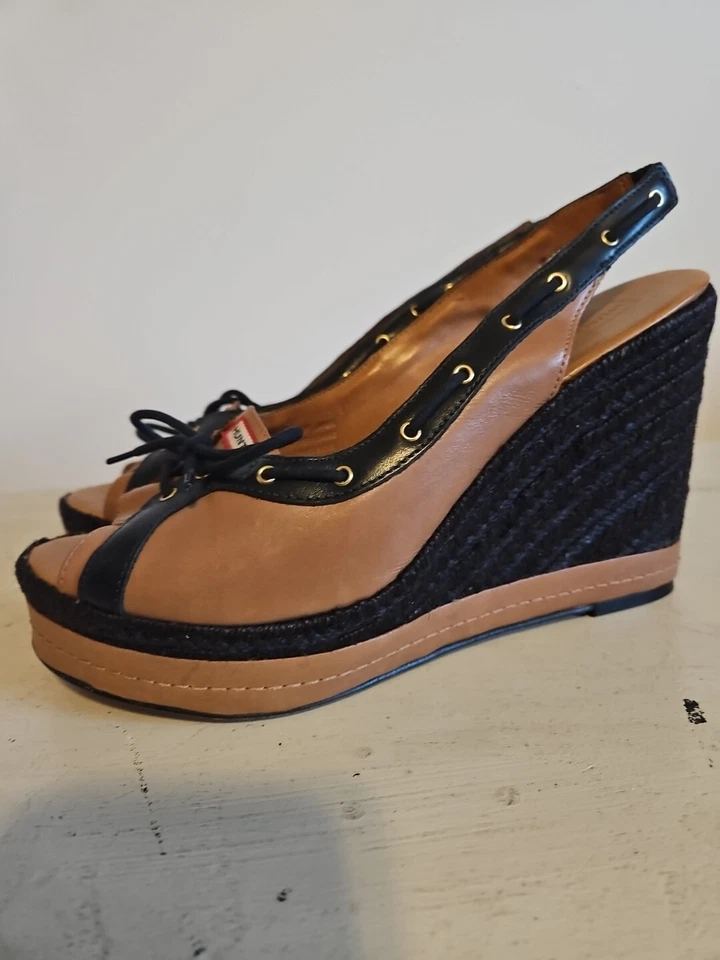 Sandalia Hunter Abaco Wedge Peep Toe para mujer talla 9 Foto 2 de 4