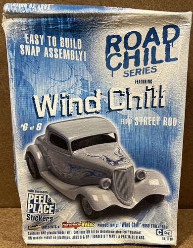 Revell Mustang Mach 1 Whiteout & Wind Chill Series 1:32 Model Kit Set Of 2 TY24 - Picture 2 of 8