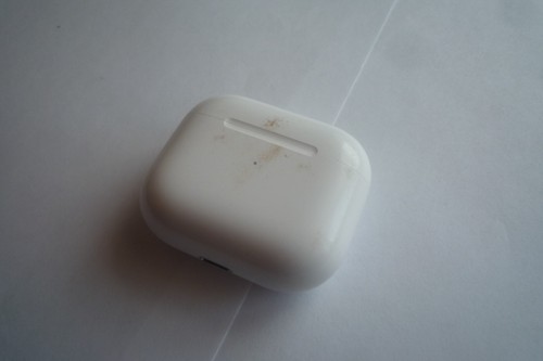 Apple AirPods 3rd Generation Wireless Charging Case Only - White - 第 1/6 張圖片