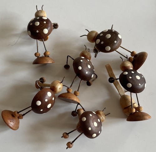 Vintage Erzgebirge Wood Lady Bug Band 6 pieces - Picture 2 of 7