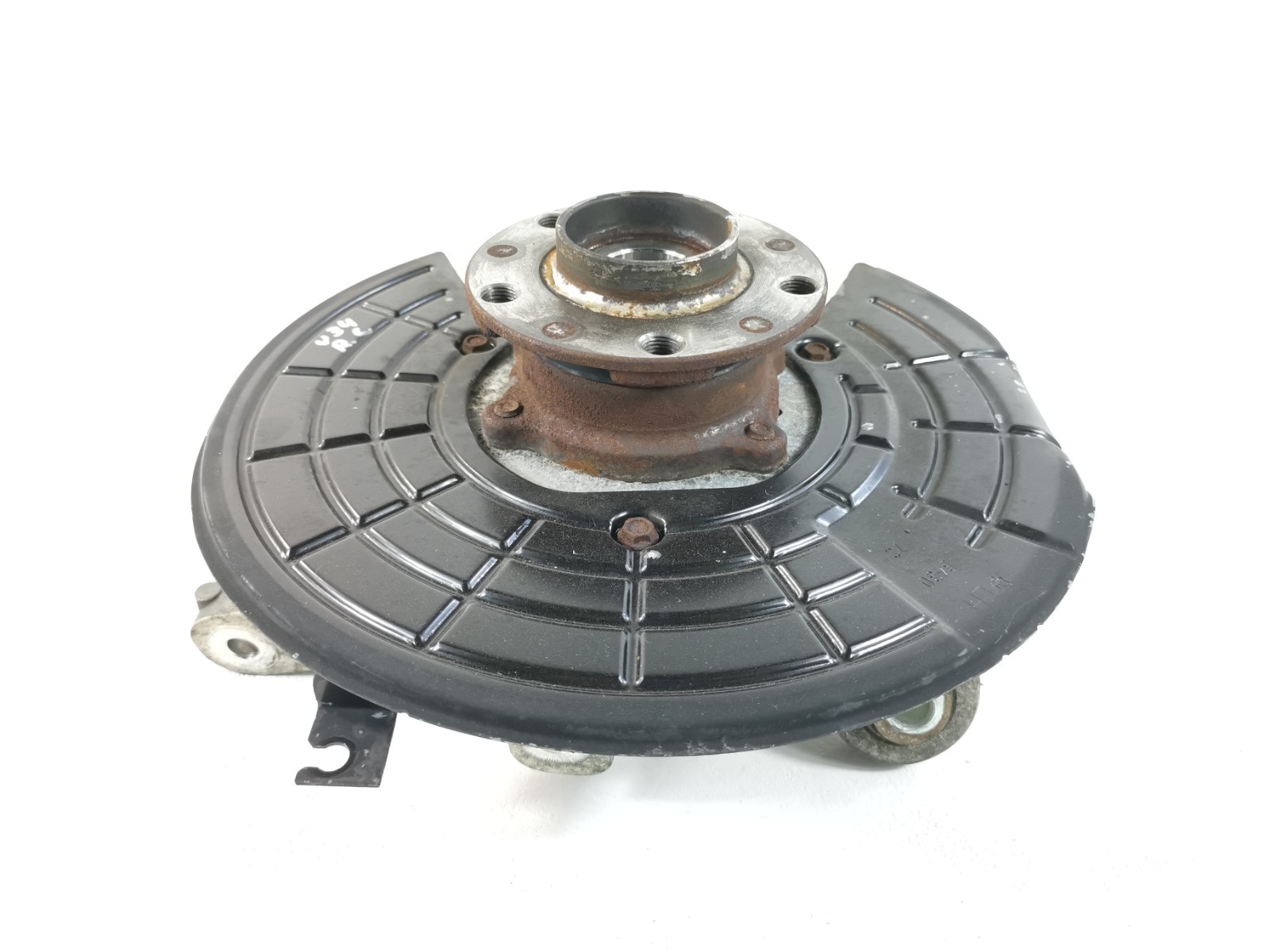 Maserati Levante 3.0 L AWD 2017 Rear Left Spindle Knuckle With Hub OEM